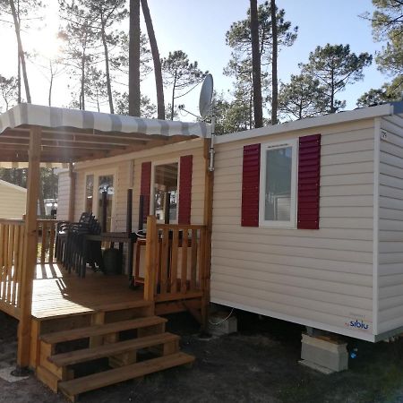 Mobilhome Saint Julien En Born Zewnętrze zdjęcie