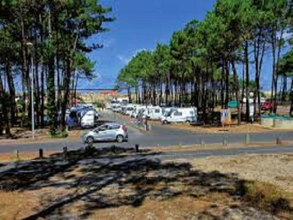 Mobilhome Saint Julien En Born Zewnętrze zdjęcie