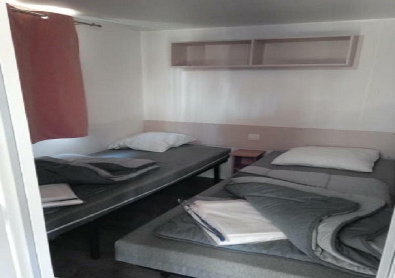 Mobilhome Saint Julien En Born Zewnętrze zdjęcie